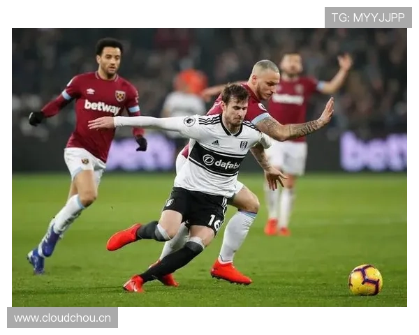 热刺高位压迫强度提升，防守漏洞暴露速度加快，对联赛稳定性造成考验