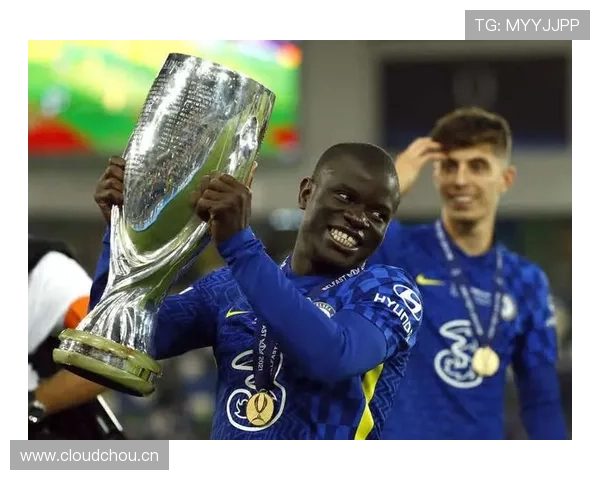 坎特是否已达到历史最佳中场之一