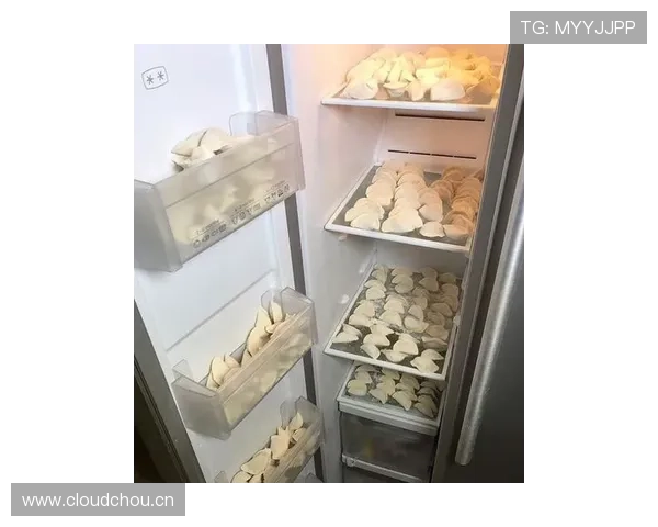 陈梦家的冰箱里居然塞满了能量胶？